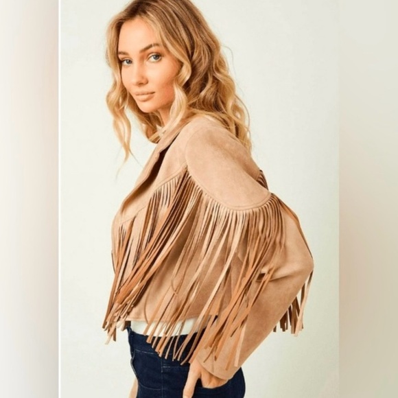 Altar’d State Fringe Women's Jacket - Picture 2 of 4